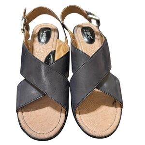 b.o.c. Navy Blue Sandals Slingback Leather Wedges Comfortable Soft Women’s Sz 11